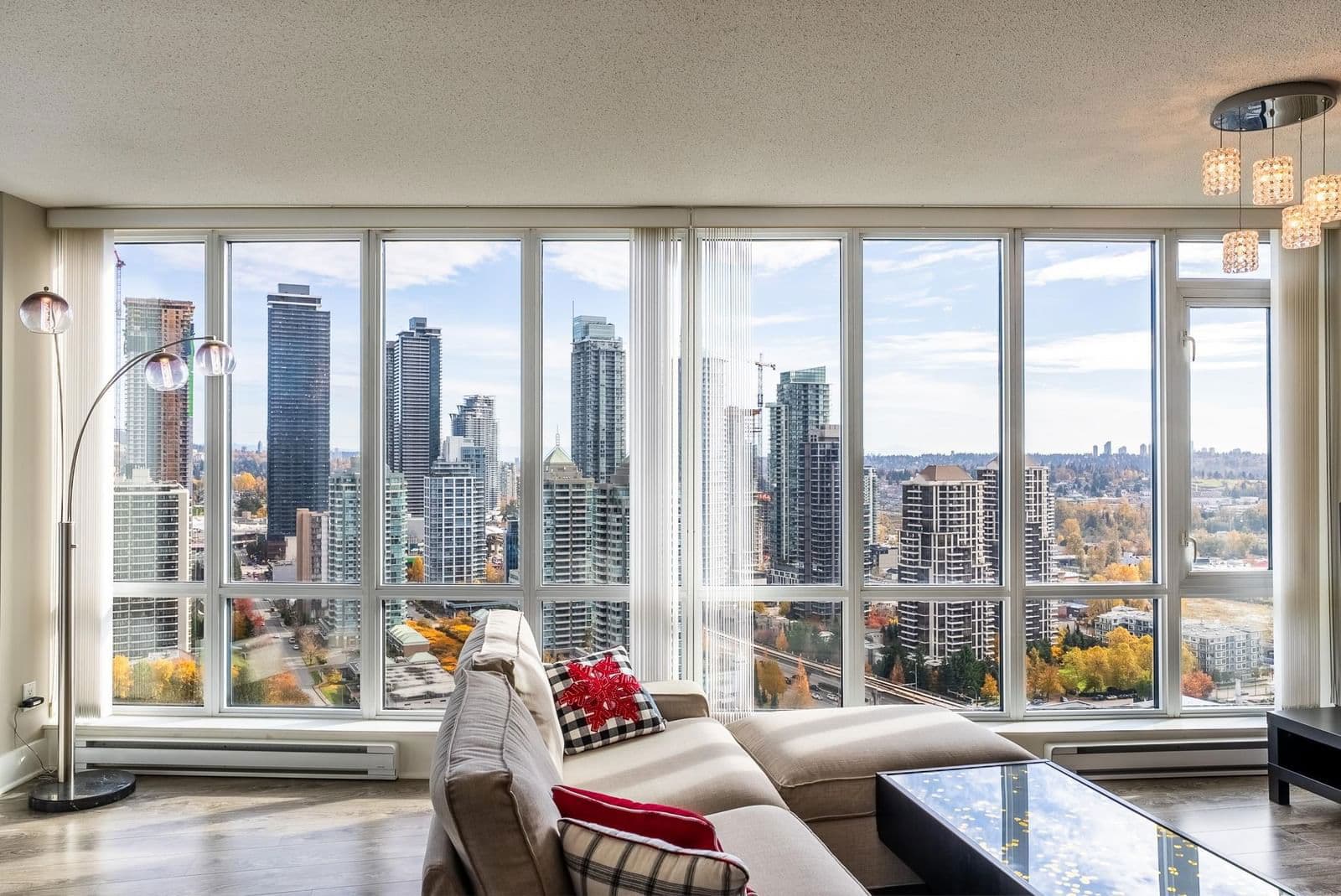 PublicWebsiteListing image 1