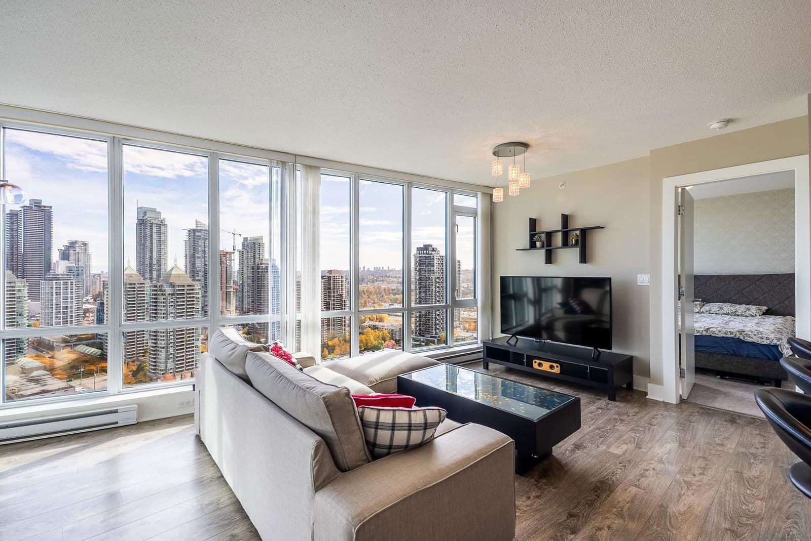 PublicWebsiteListing image 4